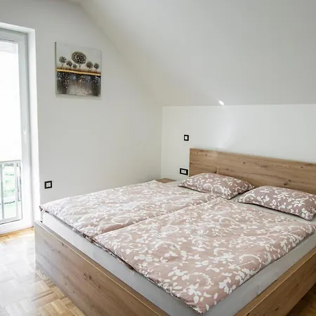 Hisa Kozjanka Apartamento *